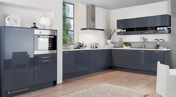 Rayn studio Küchen | Fronten in Lack Hochglanz